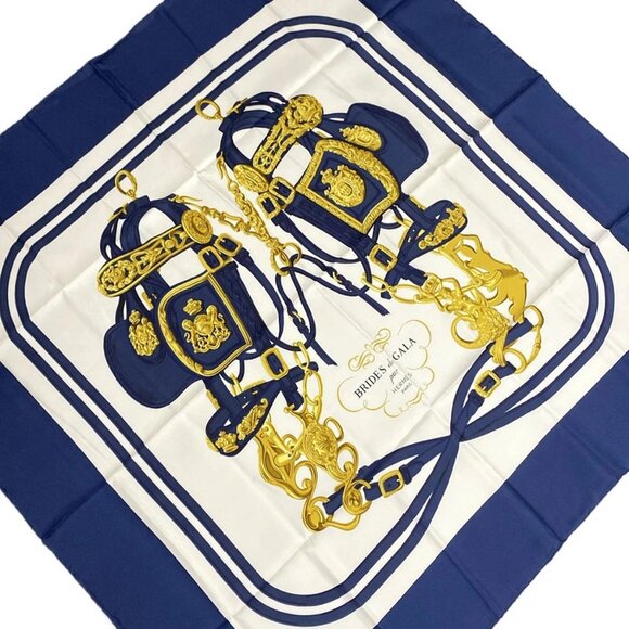 HERMES Carre 90 - Cream Dark Navy Multi Scarf 217-081625 - Picture 1 of 3